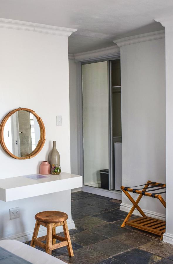 Santorini Guesthouse Amanzimtoti Εξωτερικό φωτογραφία