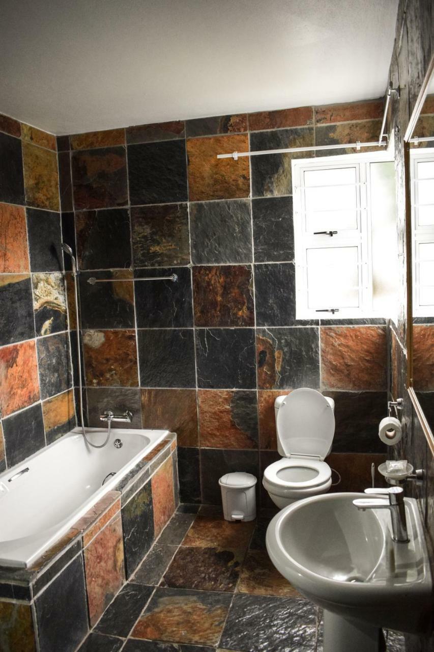 Santorini Guesthouse Amanzimtoti Εξωτερικό φωτογραφία