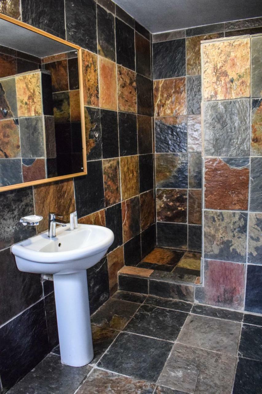 Santorini Guesthouse Amanzimtoti Εξωτερικό φωτογραφία